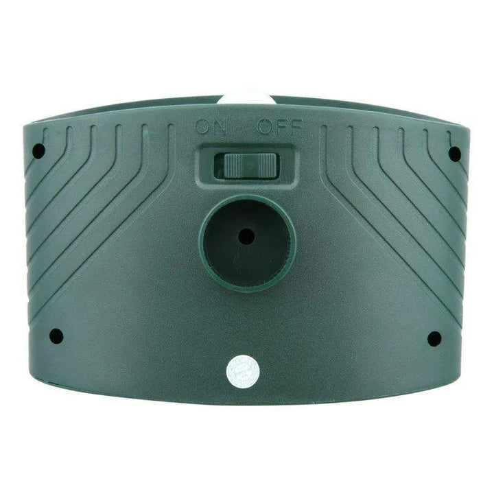 Solar-Powered Ultrasonic Deer Repeller - 4-Pack - Effective Wildlife Deterrent for Gardens and Yards