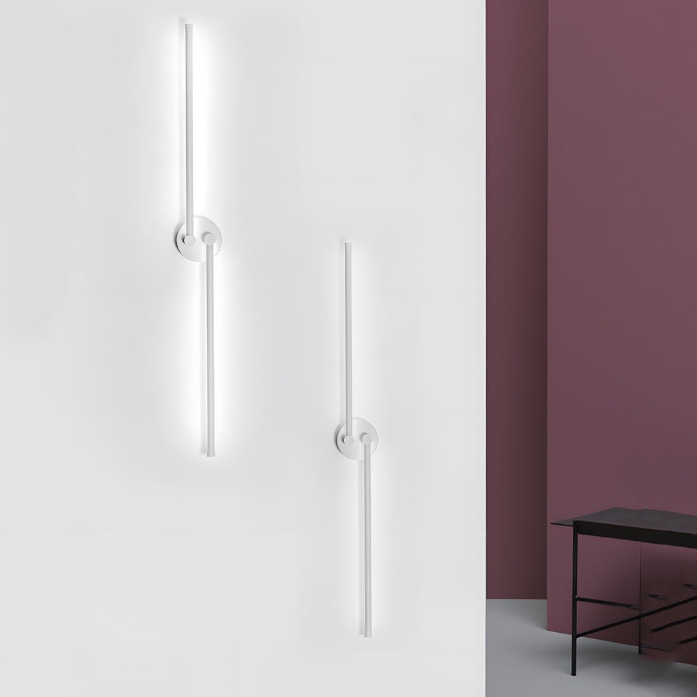 1 PC Modern Black Rotatable Linear LED Wall Sconce - Stylish & Adjustable Lighting Fixture