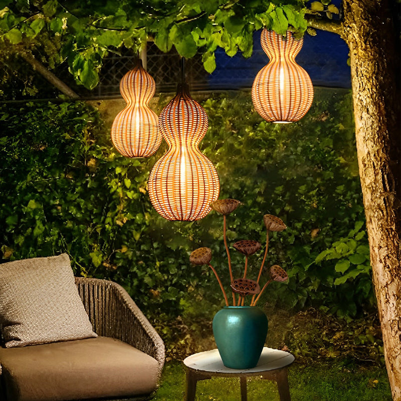 Stylish Woven Rattan Gourd Hanging Lamp - Outdoor Pendant Light for Patio & Garden Decor