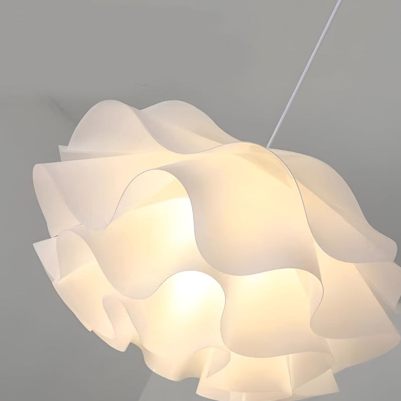 Nordic Flower-Shaped LED Chandelier Pendant Light - Three-Step Dimming, Elegant White Design
