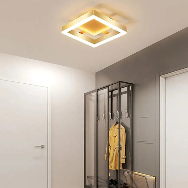 Modern Gold LED Flush Mount Ceiling Light Fixture - Stylish Contemporary Lighting for Home Decor