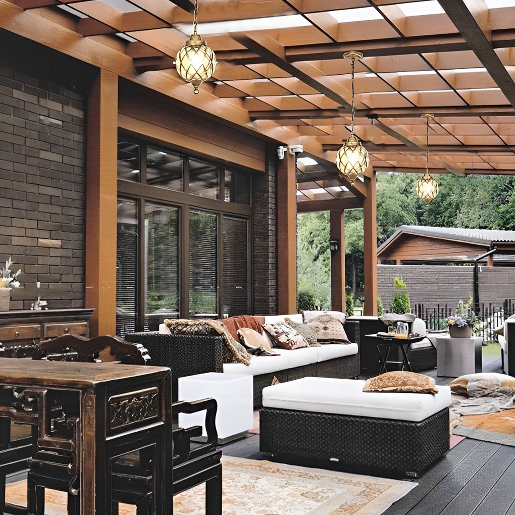 1-Light Outdoor Pendant Lantern - Elegant Tea Glass Globe Hanging Chandelier for Patios, Gardens & Outdoor Spaces