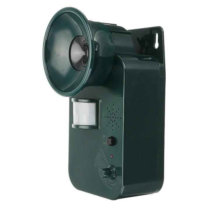 5000 sqft Ultrasonic Cordless Pest Repeller - Safe Outdoor Solution for Repelling Various Animals (9V DC)