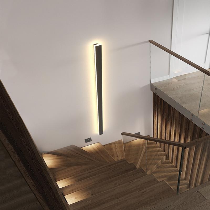 Black Outdoor LED Linear Wall Lights - Long-Lasting Energy-Efficient Lighting for Patios & Gardens