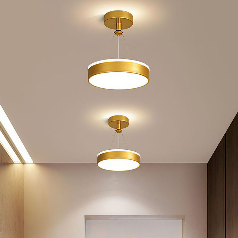 Stylish Modern Metal LED Pendant Ceiling Light Fixture - Sleek Design for Home & Office