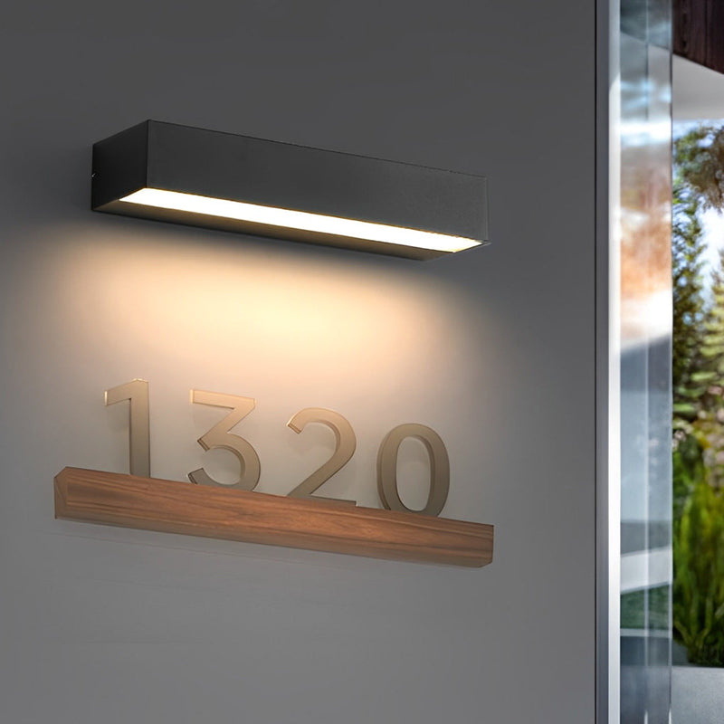 Modern Minimalist Waterproof Black LED Outdoor Wall Washer Light - Sleek Strip Design for Stylish Illumination