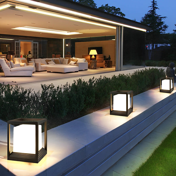 Modern Minimalist Square Waterproof LED Solar Fence Post Lights - Black Design for Outdoor Illumination