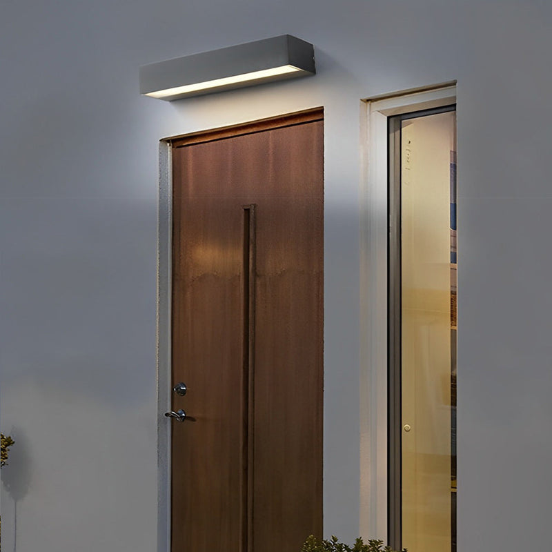 Modern Minimalist Waterproof Black LED Outdoor Wall Washer Light - Sleek Strip Design for Stylish Illumination