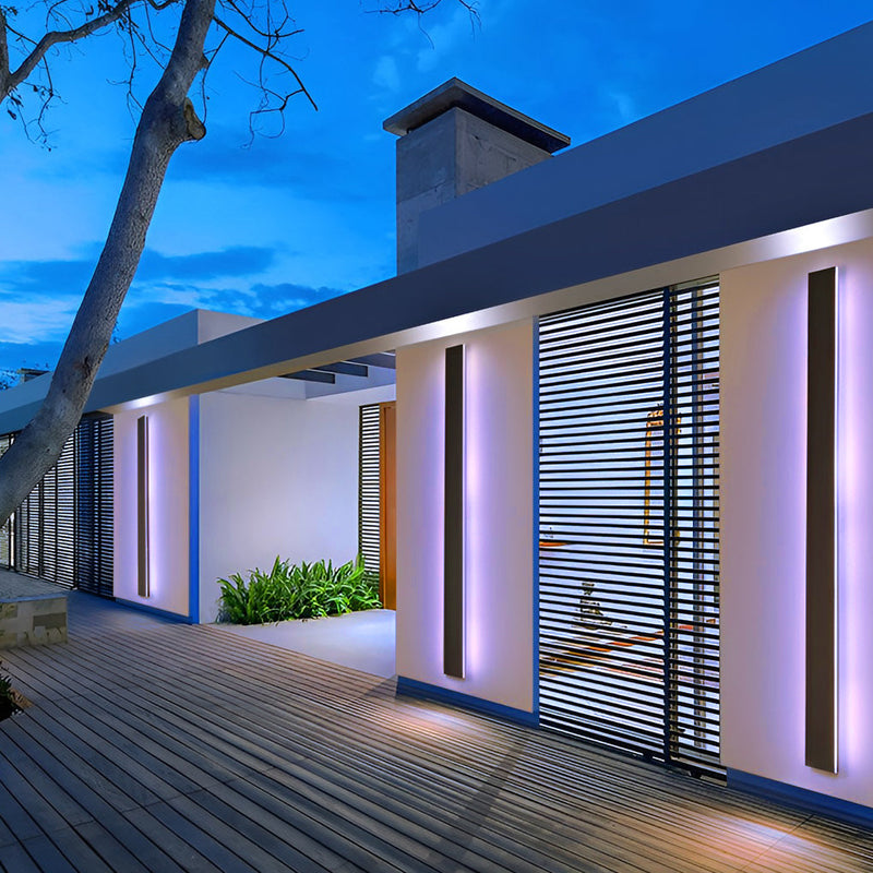 Black Outdoor LED Linear Wall Lights - Long-Lasting Energy-Efficient Lighting for Patios & Gardens