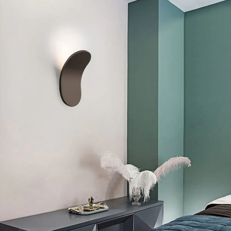 Nordic Style Iron Wall Lamp - Modern Wall Light Fixture for Home Decor