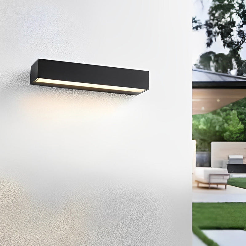 Modern Minimalist Waterproof Black LED Outdoor Wall Washer Light - Sleek Strip Design for Stylish Illumination