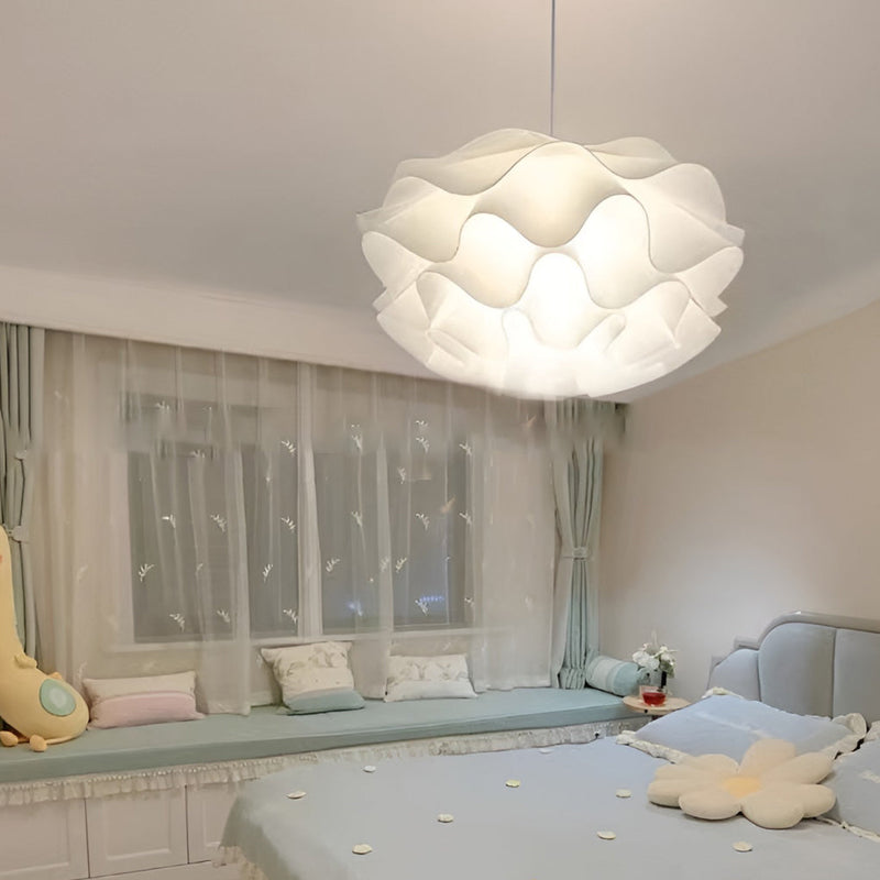 Nordic Flower-Shaped LED Chandelier Pendant Light - Three-Step Dimming, Elegant White Design