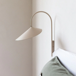 Modern Iron Petal Wall Light - Elegant Decorative Lamp for Home Interior