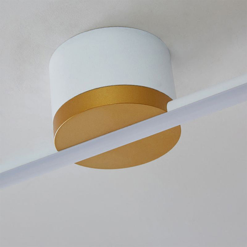 Sleek LED Ceiling Light - Modern Slim Linear Fixture for Contemporary Spaces