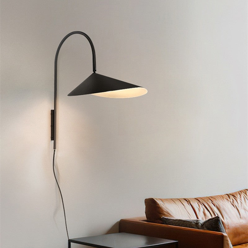Modern Iron Petal Wall Light - Elegant Decorative Lamp for Home Interior