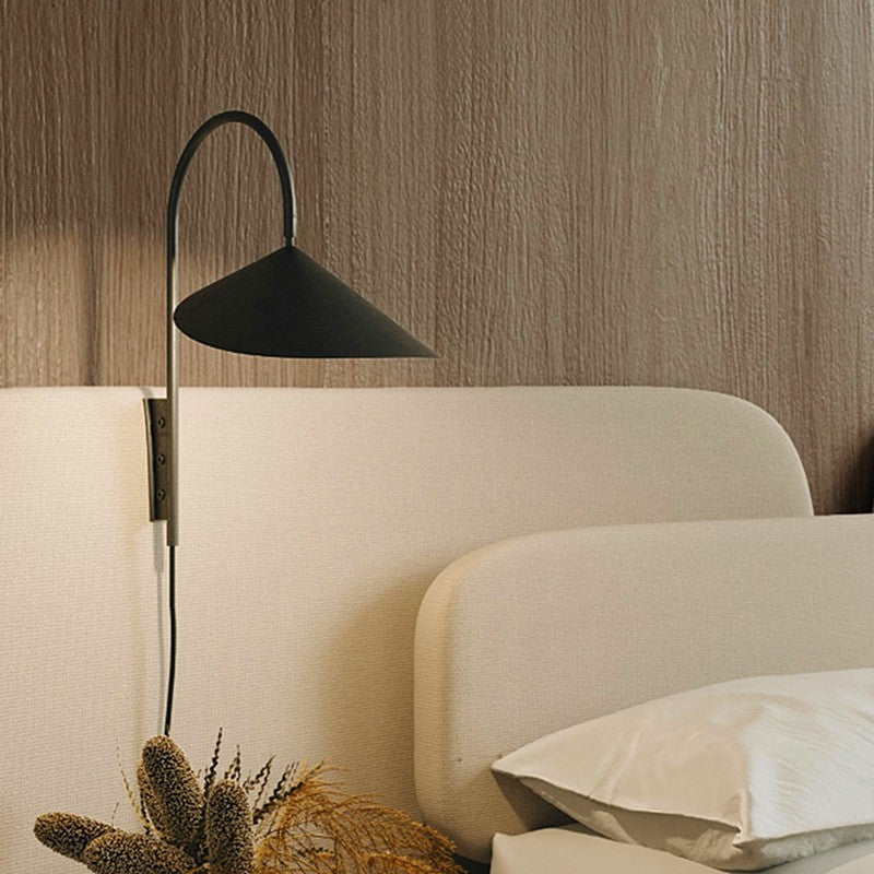 Modern Iron Petal Wall Light - Elegant Decorative Lamp for Home Interior