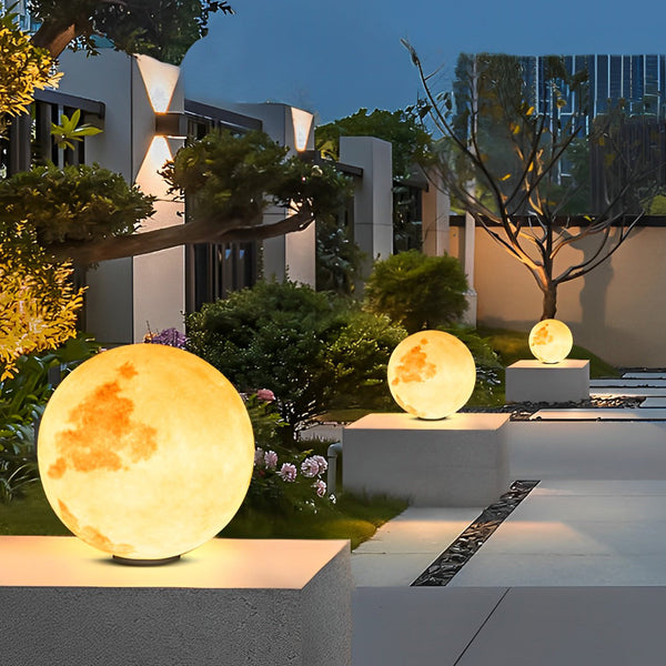 Moon-Shaped Outdoor Pier-Mount Pillar Accent Light - Stylish Solar Garden Post Lantern