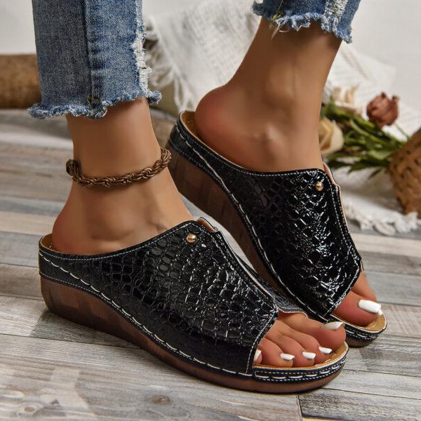 Stylish Women's Orthopedic Sandals for Comfort & Support | Chic Design