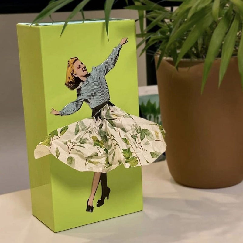 Elegant Flying Skirt Tissue Box - Stylish Home Decor & Functional Tissue Holder