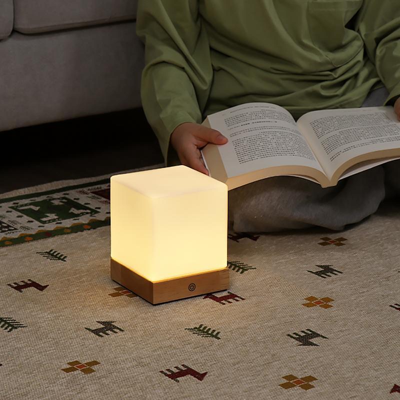 Mini Cube LED Table Lamp - Stylish Ambient Lighting for Home & Office Decor