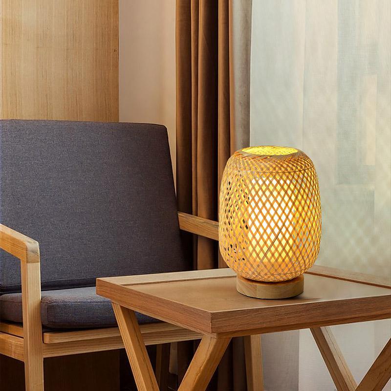 Japanese Rattan Table Lamp - Natural Ambient Lighting for Home Decor - Elegant Charm & Warmth