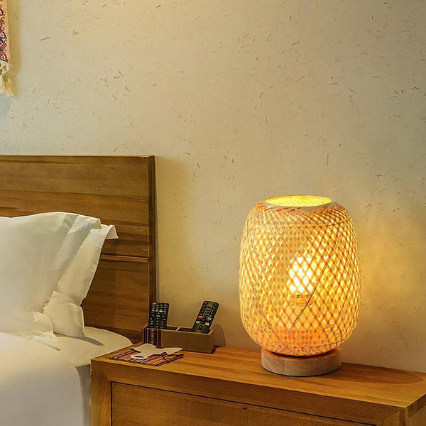 Japanese Rattan Table Lamp - Natural Ambient Lighting for Home Decor - Elegant Charm & Warmth