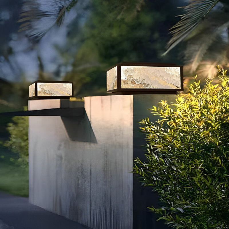 Modern Waterproof LED Solar Outdoor Post Lights - Stylish Fence & Deck Pillar Lighting for Gardens & Patios