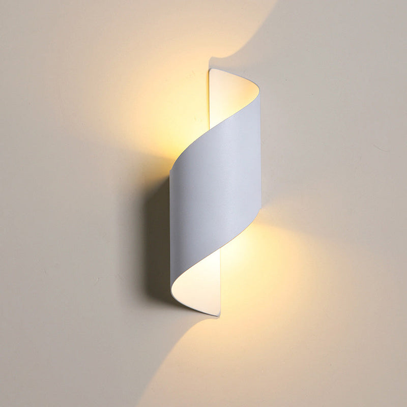 Minimalist Aluminum LED Wall Light - Modern Design for Home & Outdoor Use