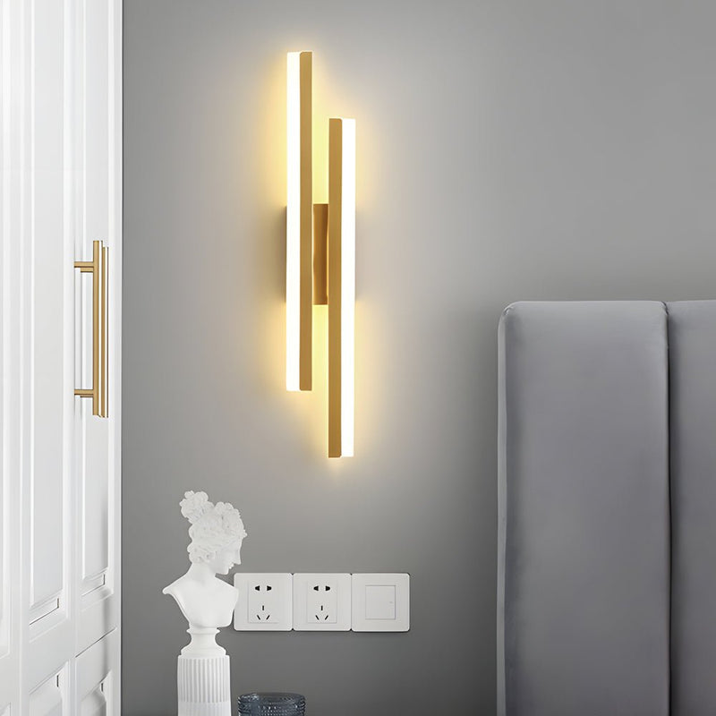 Modern 2-Light Linear LED Wall Sconce - Black & Gold Finish with 3-Step Dimming Feature