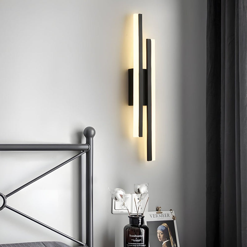 Modern 2-Light Linear LED Wall Sconce - Black & Gold Finish with 3-Step Dimming Feature