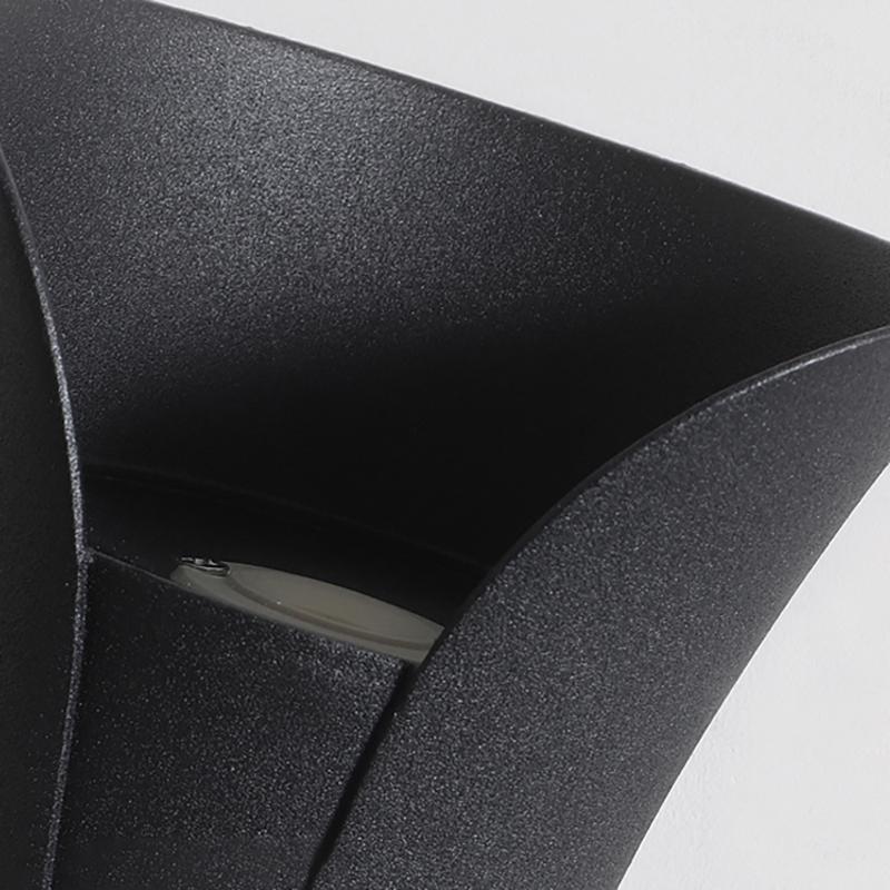 Waterproof Curved LED Up & Down Outdoor Wall Lights - Modern Design for Stylish Illumination