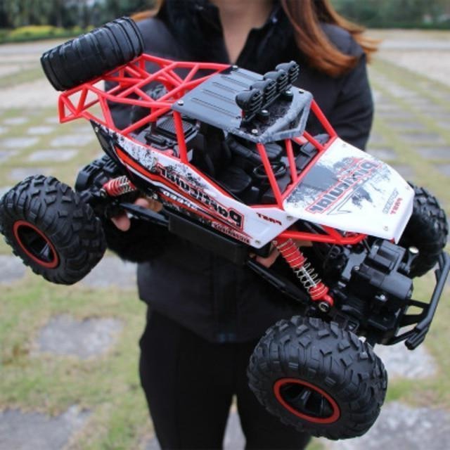 4x4 Rock Crawler Monster Truck - All-Terrain Remote Control Vehicle for Off-Road Adventures