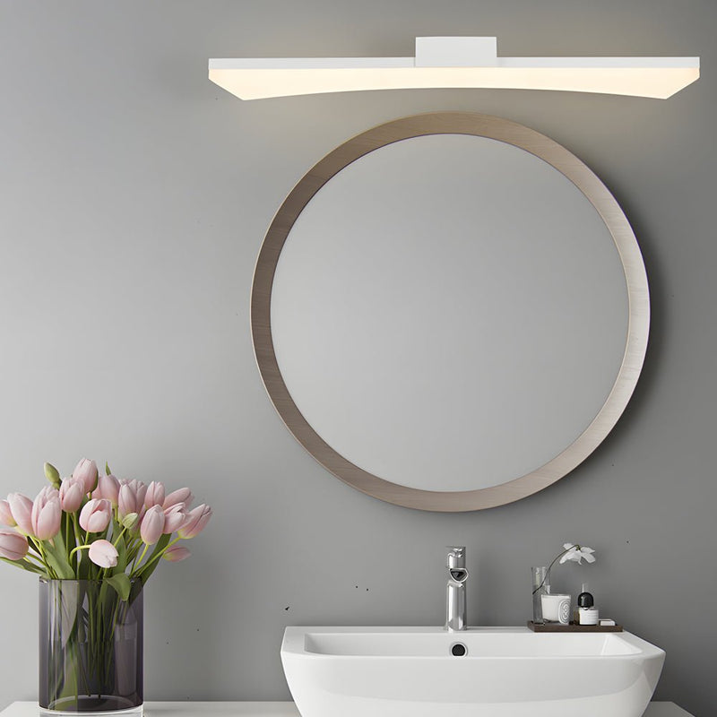 Modern Ultra-Sleek Curved Linear LED Vanity Light - Stylish Lighting for Contemporary Bathrooms
