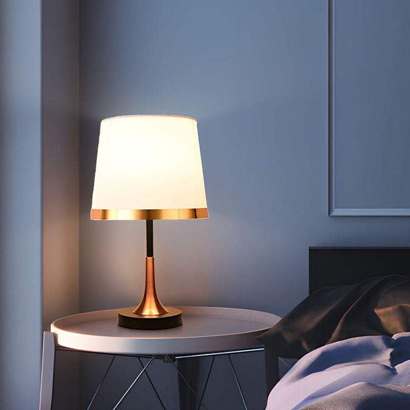 Mid-Century Modern Brass Table Lamp - Vintage White & Black Design - Elegant Home Lighting